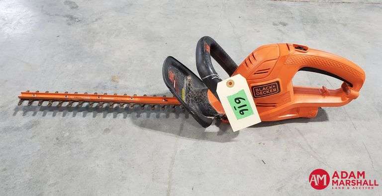 18 In. Electric Hedge Trimmer | BLACK+DECKER