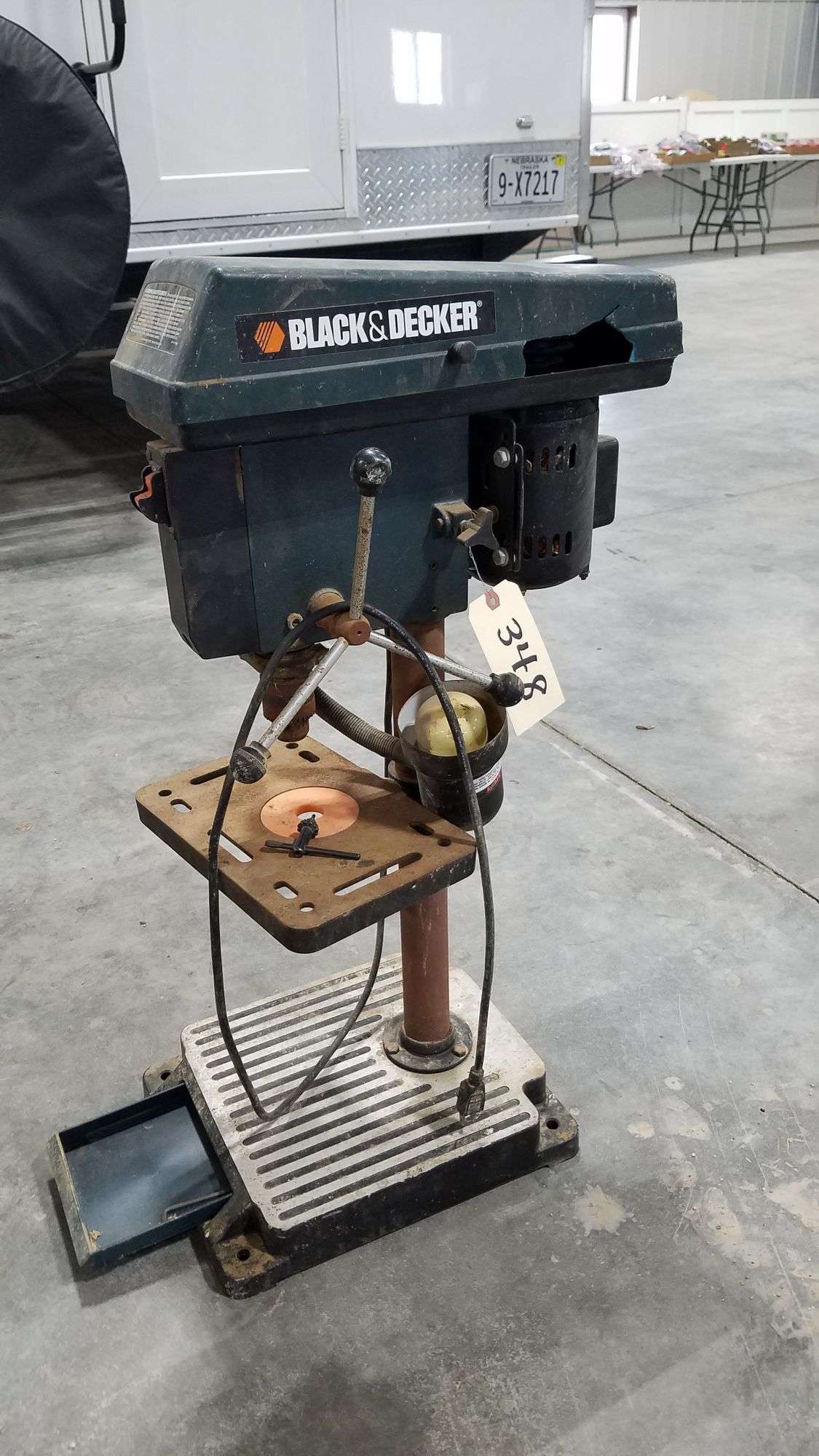 Black and sales decker drill press